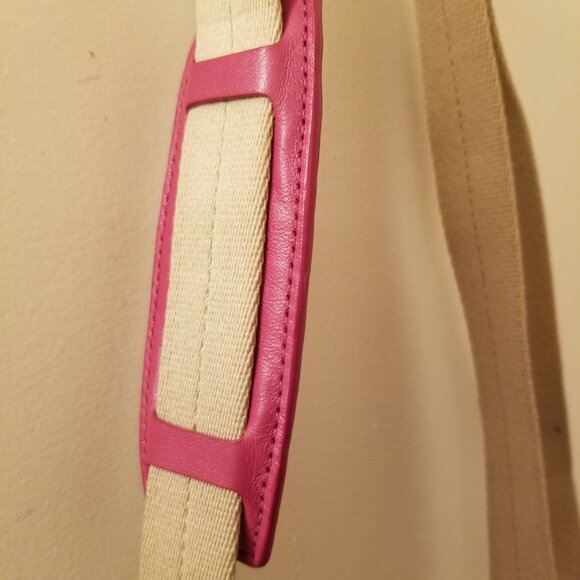 Coach Signature crossbody purse - Picture 12 of 12